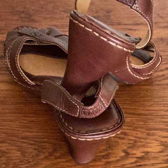 BORN LEATHER SLING BACK SANDALS - Picture 8 of 10